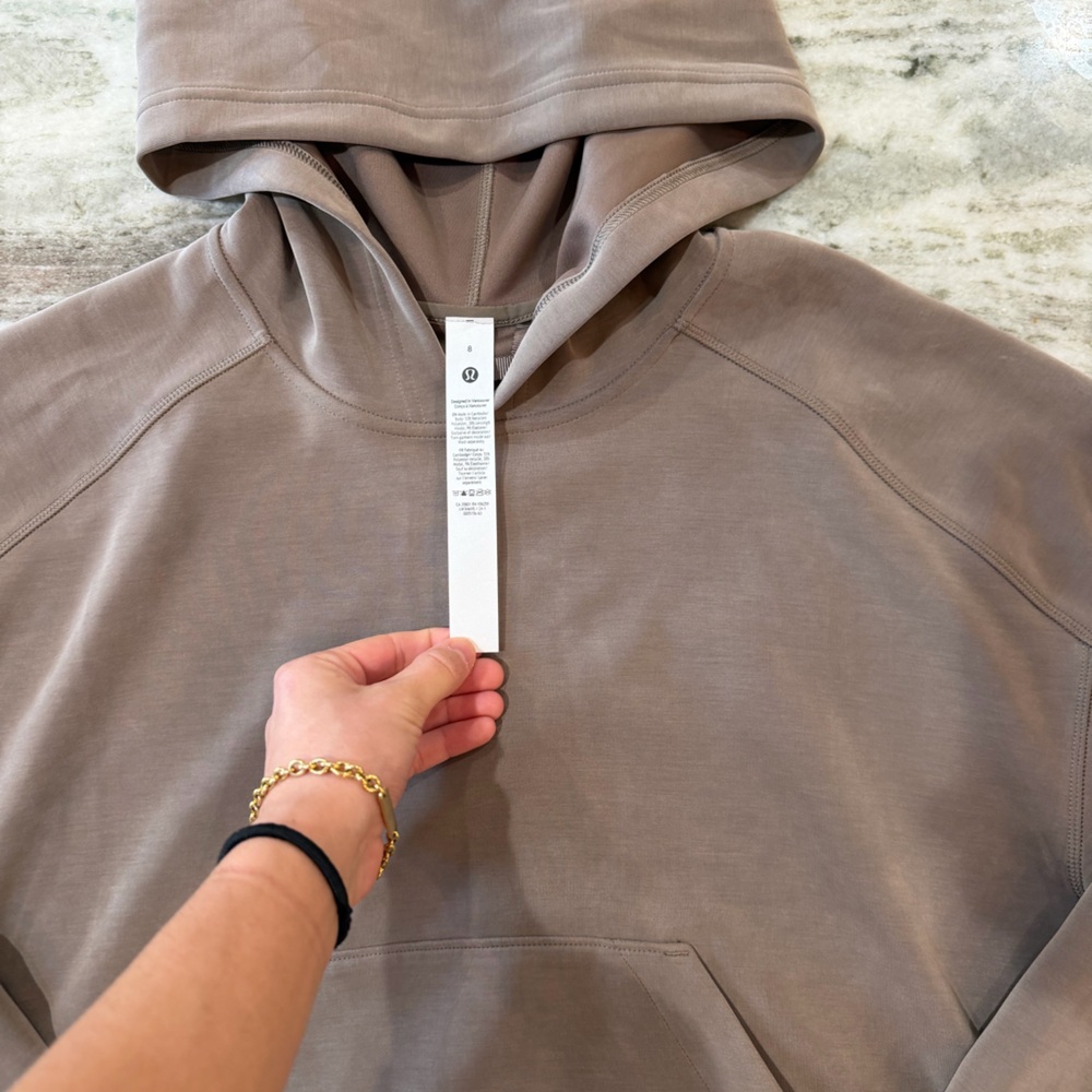 Lululemon Softstreme Hoodie
Size 8 - Picture 4 of 7